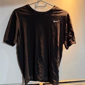 Nike Men's Black Short Sleeve Tee